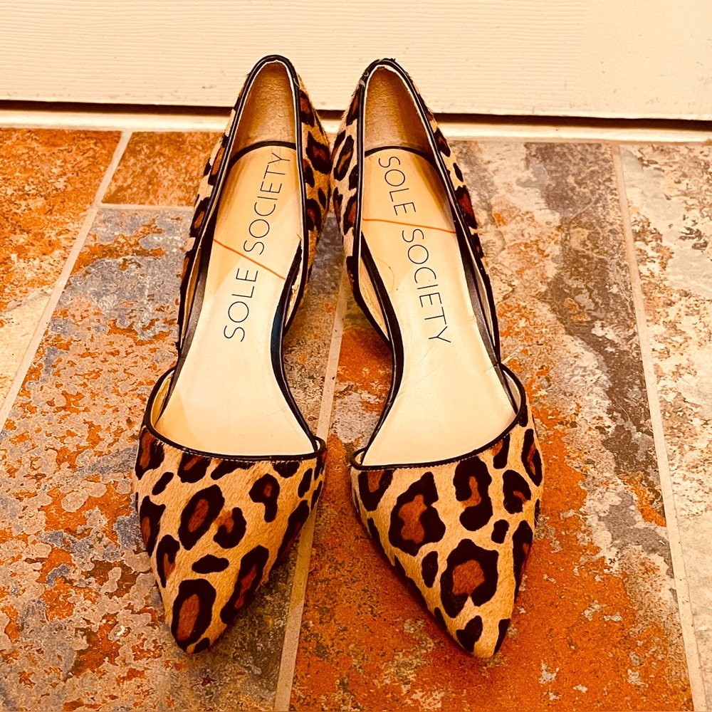 🐆Gorgeous Sole Society Leopard Hair Print Women's D’Orsay Pumps!